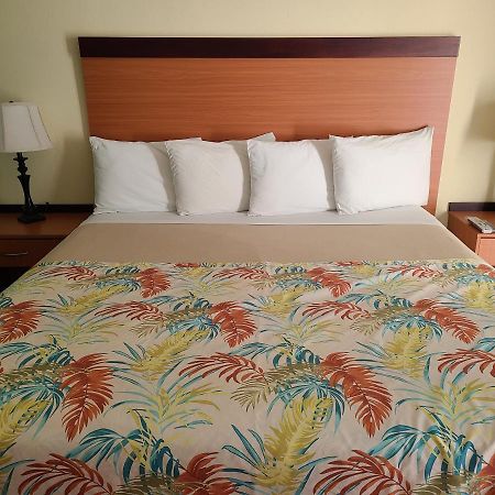 Hotel Lucia Beach Yabucoa Bagian luar foto