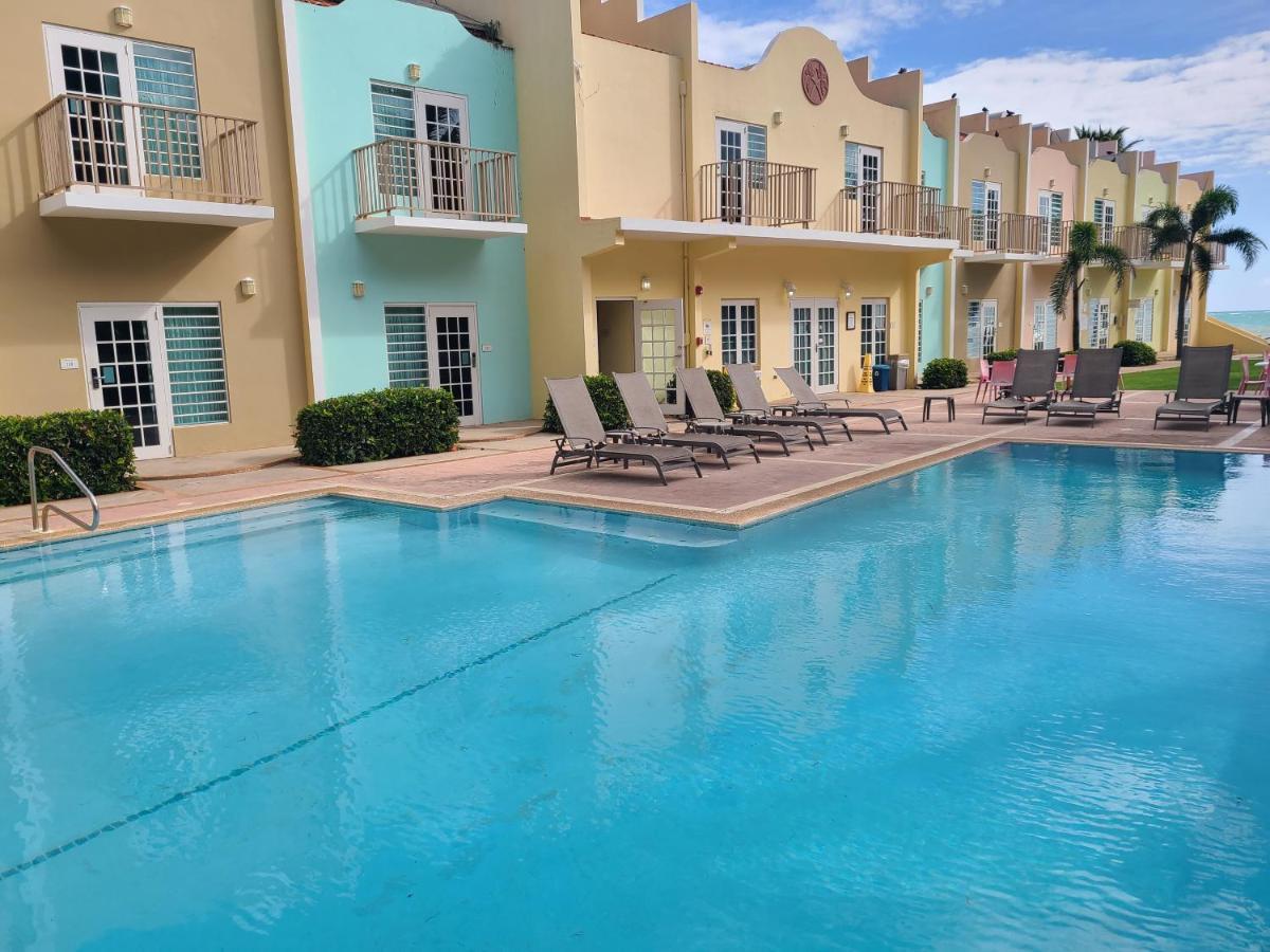 Hotel Lucia Beach Yabucoa Bagian luar foto
