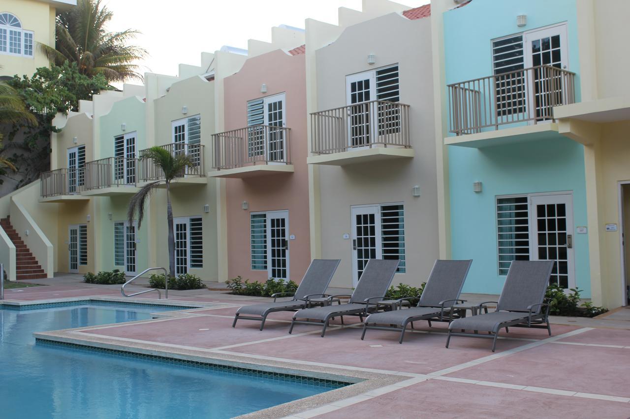 Hotel Lucia Beach Yabucoa Bagian luar foto